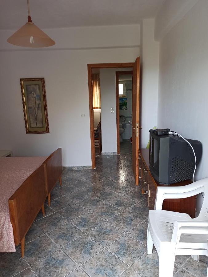 Anastasia - Efthimios Apartments Agios Konstantinos  Zewnętrze zdjęcie
